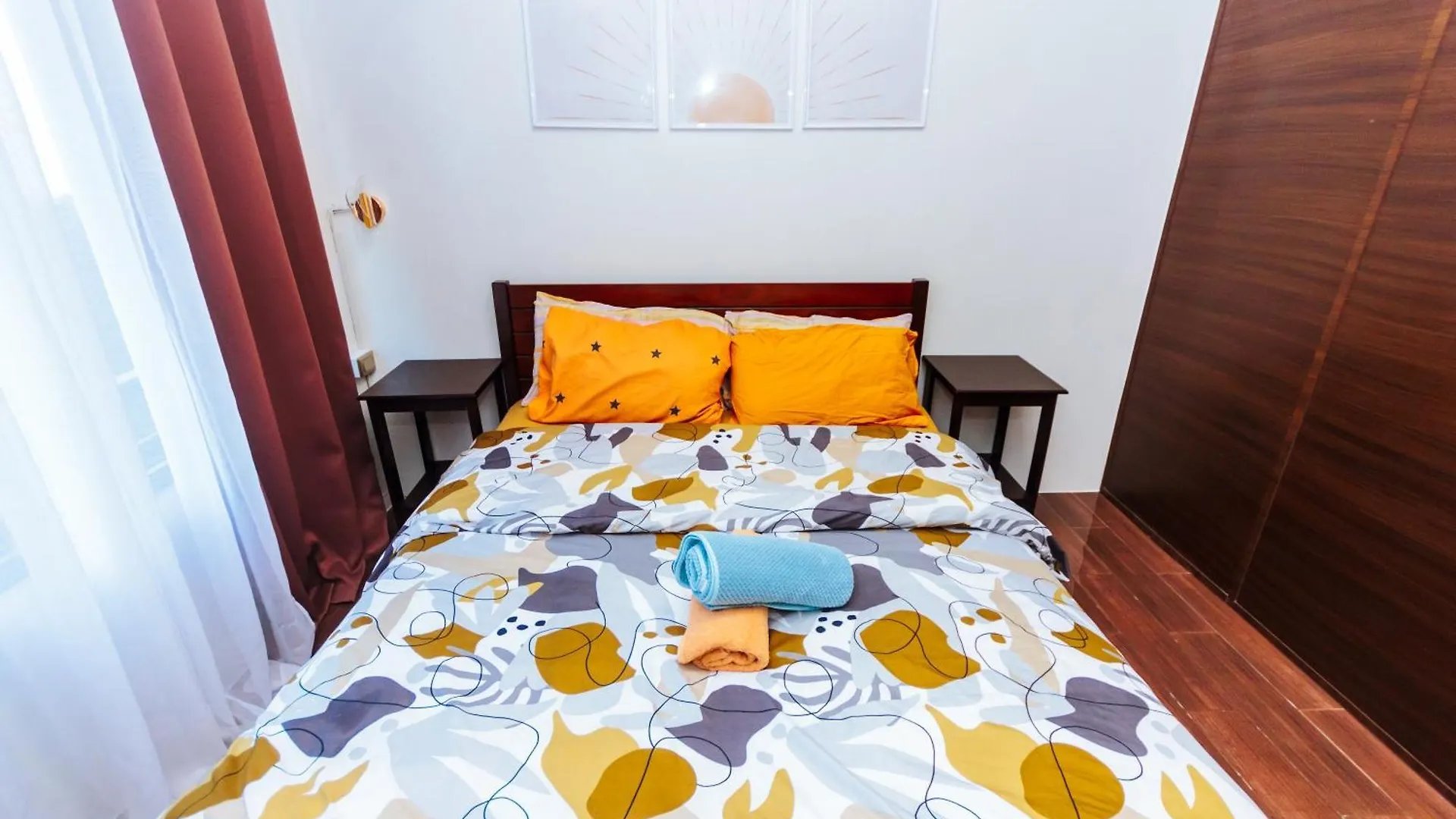 Apartment Serene City Stay Trendy Cozy Makati Condo Fun Swim Gym Netflix 4047 Manila
