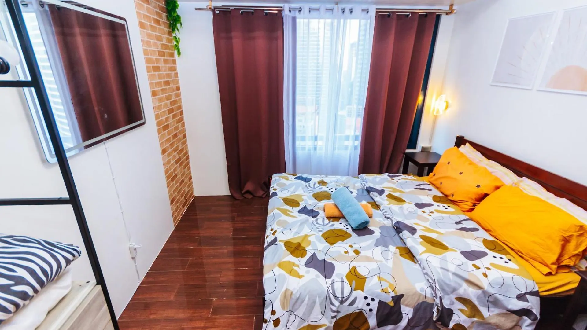 Serene City Stay Trendy Cozy Makati Condo Fun Swim Gym Netflix 4047 Манила Апартаменты