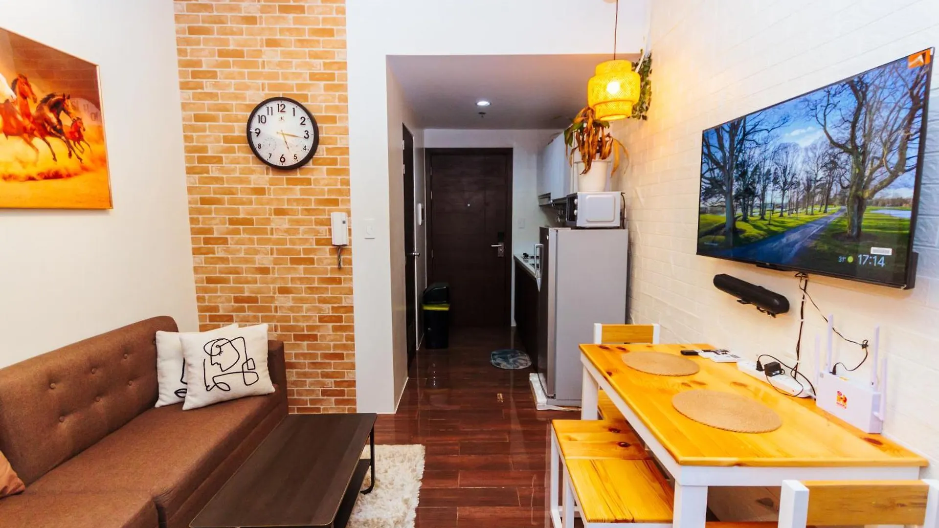 Serene City Stay Trendy Cozy Makati Condo Fun Swim Gym Netflix 4047 Манила 0*,
